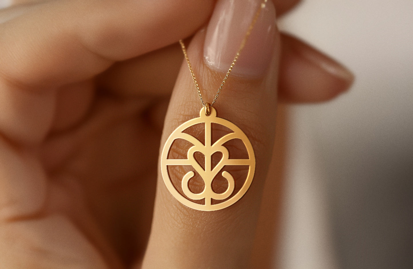 Symbole Familiale | Pendentif Monogramme Personnalisé